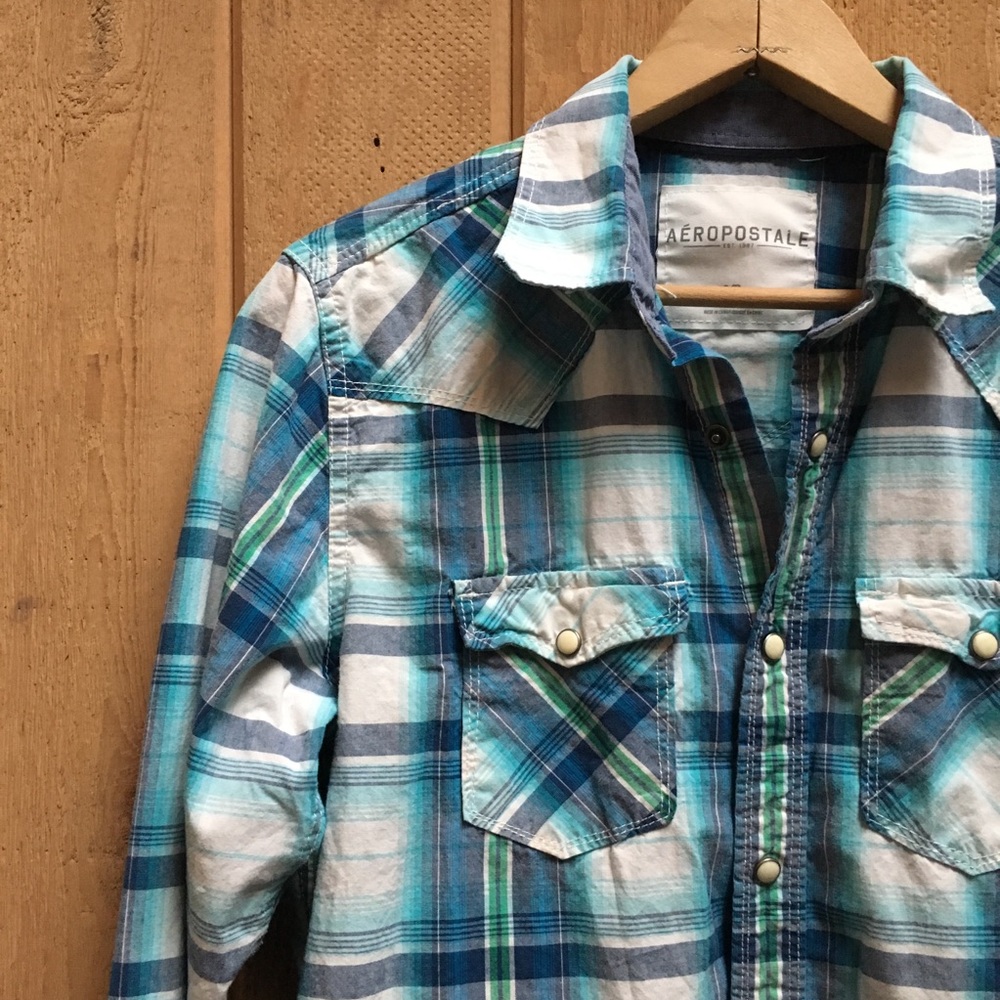 Aeropostale Plaid Button Down Shirt Green Blue Pearl Womens Size Small Petite